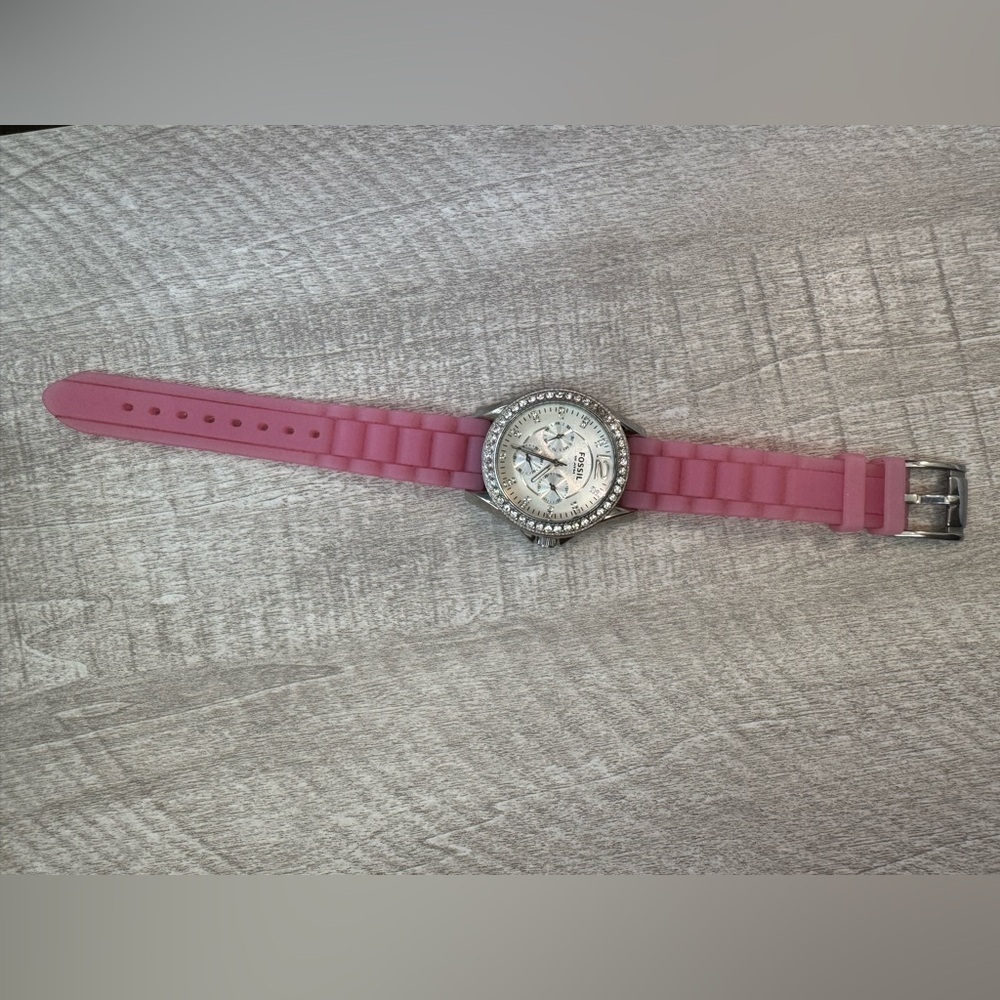 Fossil Pink Watch with‎ Silver Details